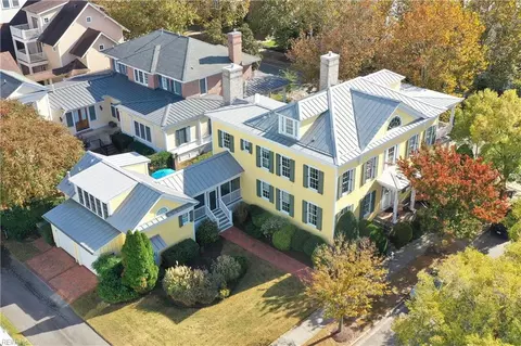 4510 Pleasant Ave, Norfolk, VA 23518