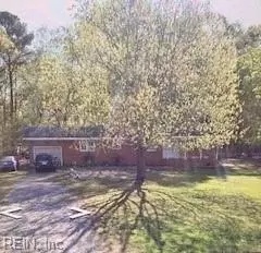 2848 Seaboard Rd, Virginia Beach, VA 23456
