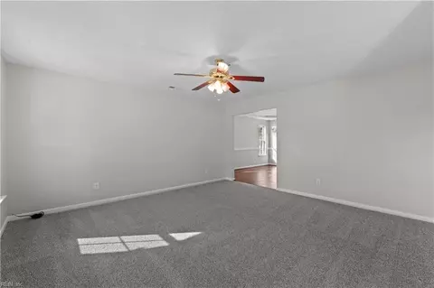 39 Tripp Ter, Hampton, VA 23666 photo 6