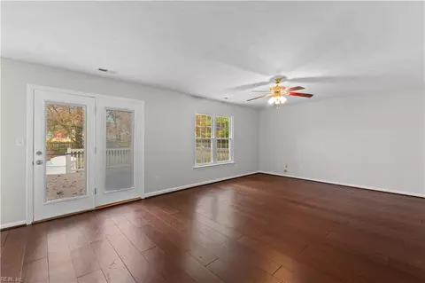 39 Tripp Ter, Hampton, VA 23666 photo 18