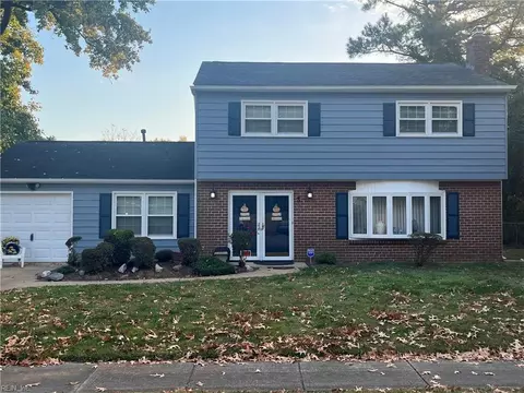 3 George Ct, Hampton, VA 23663