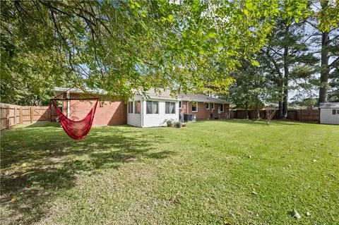 4117 Pinta Dr, Chesapeake, VA 23321 photo 6
