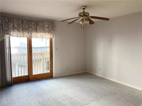 3224 E Ocean View Ave #10, Norfolk, VA 23518 photo 16
