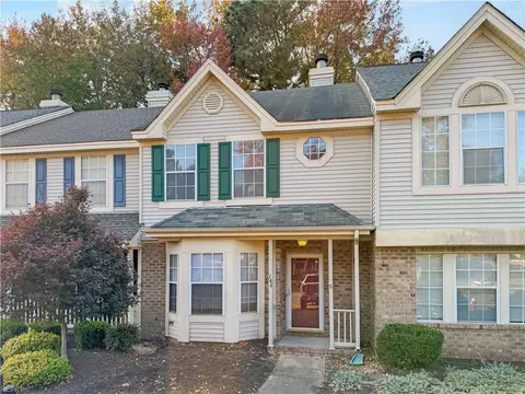 146 Corwin Cir, Hampton, VA 23666 photo 13