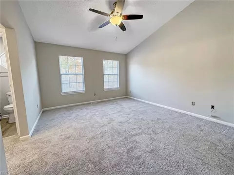 146 Corwin Cir, Hampton, VA 23666 photo 10