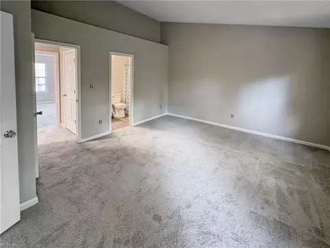 146 Corwin Cir, Hampton, VA 23666 photo 7