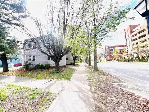 816 Colley Ave #2B, Norfolk, VA 23507