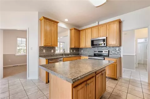 211 Robinson Way, Windsor, VA 23487 photo 11