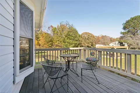Exterior - 2600 Wright Rd, Saluda, VA 23149 photo 8 of 11