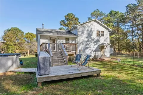 Exterior - 2600 Wright Rd, Saluda, VA 23149 photo 5 of 11