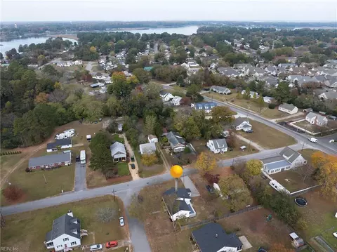 901 Wilson Rd, Smithfield, VA 23430 photo 23