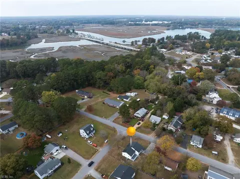 901 Wilson Rd, Smithfield, VA 23430 photo 24