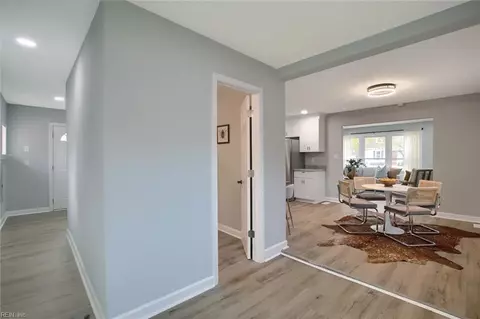 901 Wilson Rd, Smithfield, VA 23430 photo 10