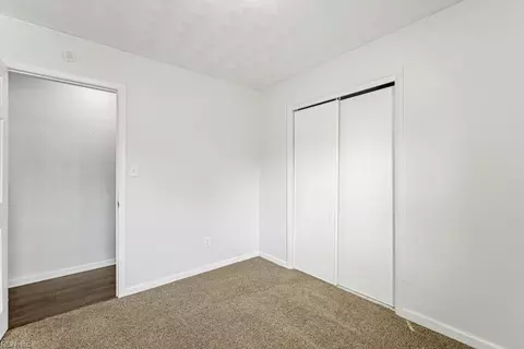 13 Corey Cir, Hampton, VA 23663 photo 16