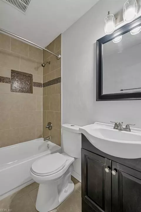 13 Corey Cir, Hampton, VA 23663 photo 13