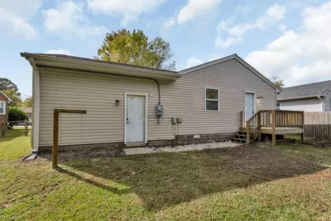 13 Corey Cir, Hampton, VA 23663 photo 21