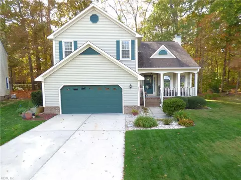 533 Broad Bend Cir, Chesapeake, VA 23320