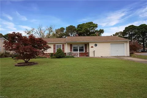 233 Coventry Rd, Virginia Beach, VA 23462