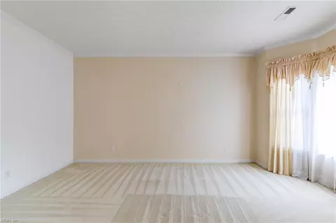 Living - 12 W Big Sky Dr, Hampton, VA 23666 photo 5 of 6