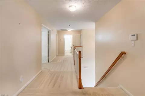 Entry Way - 12 W Big Sky Dr, Hampton, VA 23666 photo 4 of 4