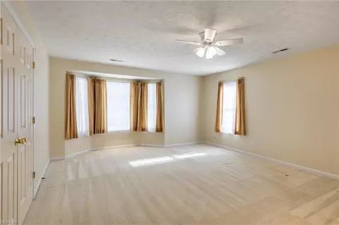 Bedroom - 12 W Big Sky Dr, Hampton, VA 23666 photo 7 of 9