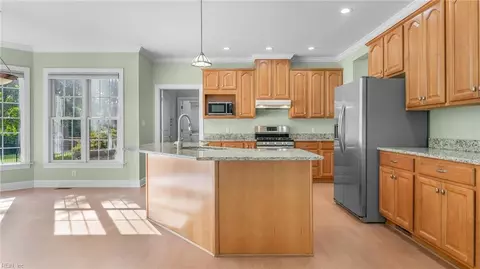 2991 Bruce Sta, Chesapeake, VA 23321 photo 8