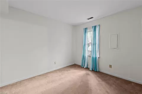 7179 Deer Run Dr, Gloucester, VA 23061 photo 12