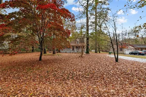 7179 Deer Run Dr, Gloucester, VA 23061