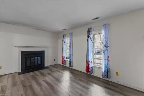 7179 Deer Run Dr, Gloucester, VA 23061 photo 5