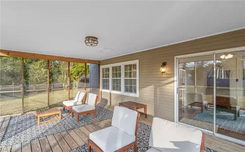 Exterior - 111 Moone Dr, Smithfield, VA 23430 photo 5 of 8