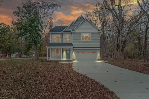 15349 Mount Holly Creek Ln, Smithfield, VA 23430