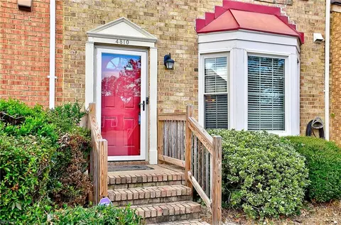 4810 Deming Ct, Virginia Beach, VA 23462