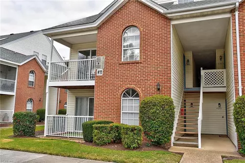 4319 Briarbush Ln, Virginia Beach, VA 23453