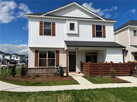 1906 Union Pacific Way, Suffolk, VA 23435