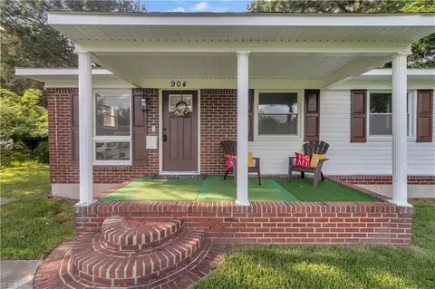 904 Liston Ln, Portsmouth, VA 23701