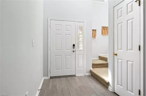 4013 River Breeze Cir, Chesapeake, VA 23321 photo 4