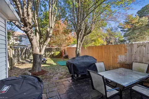 Exterior - 3920 Raintree Ct, Chesapeake, VA 23321 photo 2 of 3