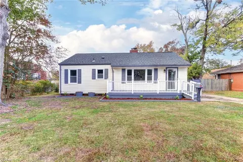 Exterior - 339 Whealton Rd, Hampton, VA 23666 photo 1 of 8