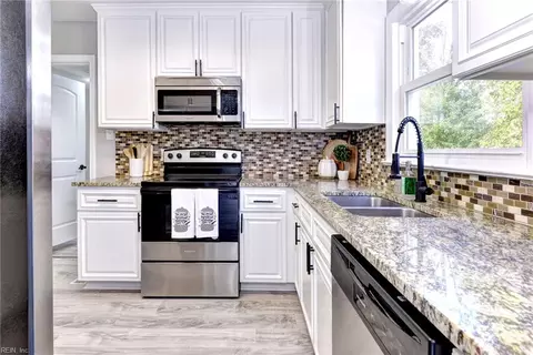 Kitchen - 339 Whealton Rd, Hampton, VA 23666 photo 3 of 3
