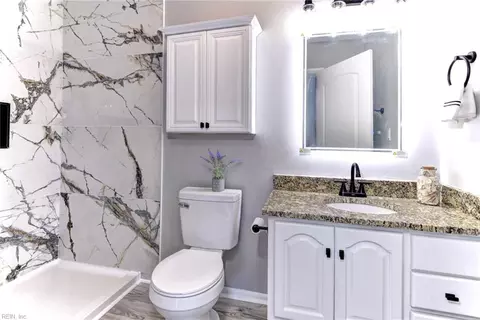 Bath - 339 Whealton Rd, Hampton, VA 23666 photo 1 of 5