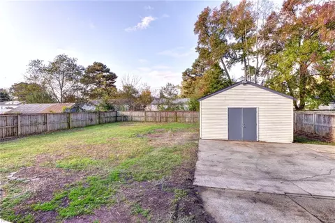 Exterior - 339 Whealton Rd, Hampton, VA 23666 photo 6 of 8