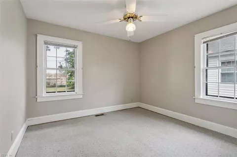 Bedroom - 3211 Matoaka Rd, Hampton, VA 23661 photo 2 of 6