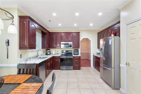 6406 Moss Side Ct, Suffolk, VA 23435 photo 13