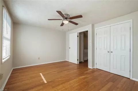Bedroom - 17 Christine Ct, Hampton, VA 23666 photo 2 of 3