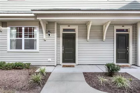 2638 Leytonstone Dr, Chesapeake, VA 23321