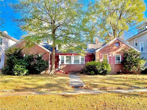 1705 Fontainebleau Cres, Norfolk, VA 23509