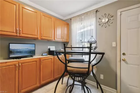 56 W Little Back River Rd, Hampton, VA 23669 photo 22