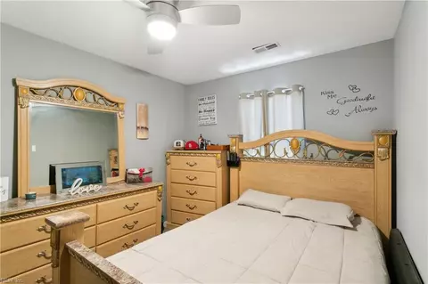 56 W Little Back River Rd, Hampton, VA 23669 photo 32