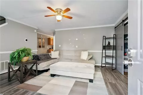 56 W Little Back River Rd, Hampton, VA 23669 photo 5