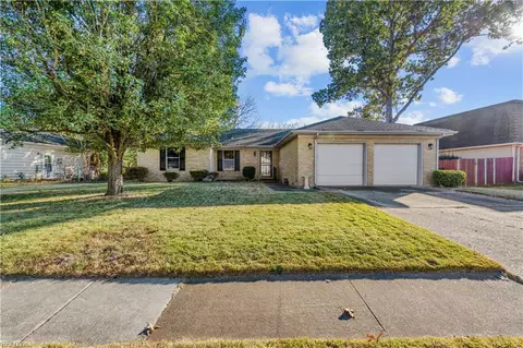 5717 Albright Dr, Virginia Beach, VA 23464